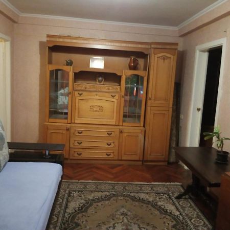 1К Квартира Бульвар Котляревського, Бульвар Праці Буд 1 Kiev Ngoại thất bức ảnh