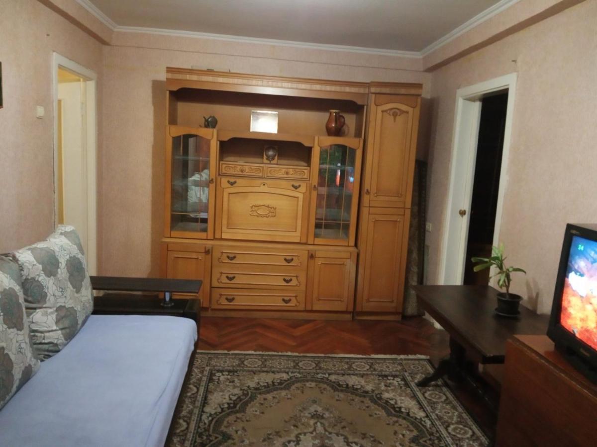 1К Квартира Бульвар Котляревського, Бульвар Праці Буд 1 Kiev Ngoại thất bức ảnh